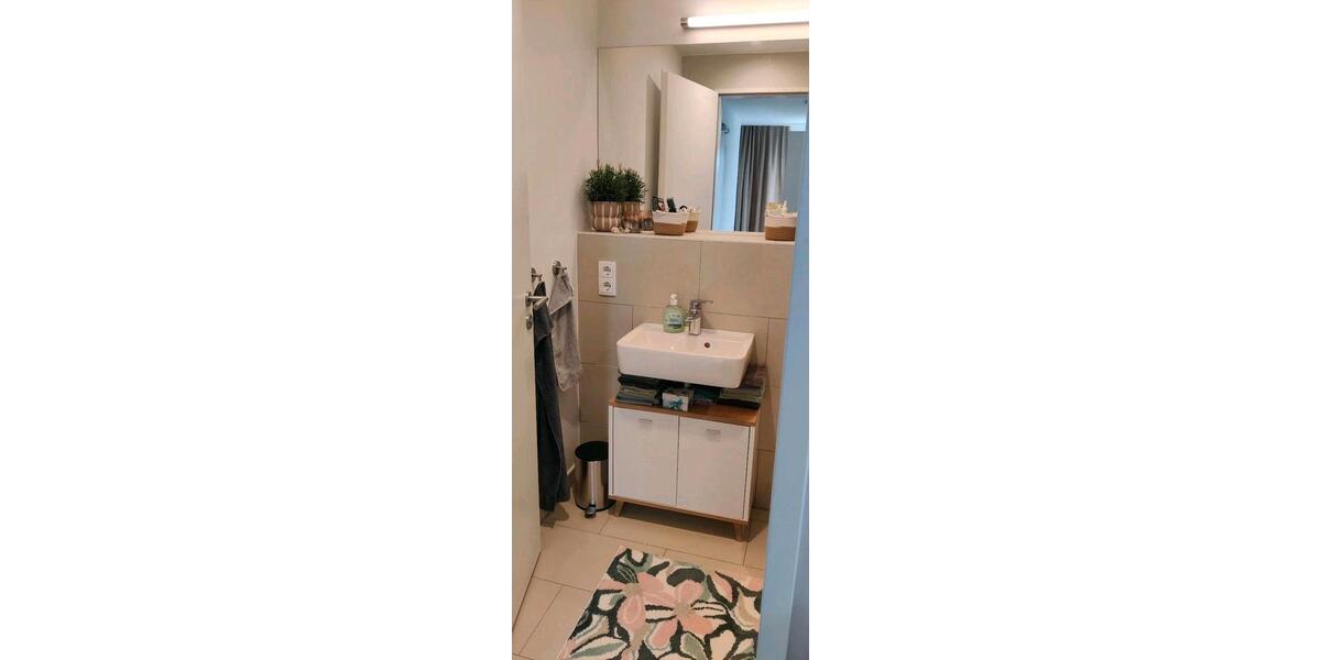 Etagenwohnung Frankfurt am Main Niederrad - 1.5 Zimmer, 32 m&sup2;, 820&euro; | Angebot:26412953
