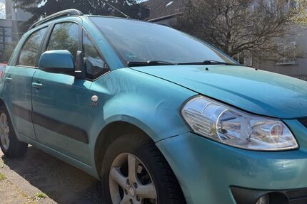 Suzuki SX4 182.000 km 1.950 &euro; Frankfurt 60322