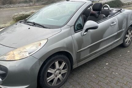 Peugeot 207 160.000 km 1.290 &euro; Hanau 63452