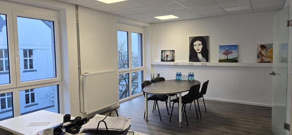 Büro-Praxisflächen im Ärztehaus zur Miete zimmer