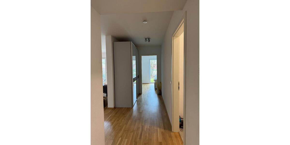 Erdgeschoßwohnung Nidderau - 2 Zimmer, 70 m&sup2;, 1.300&euro; | Angebot:25045938