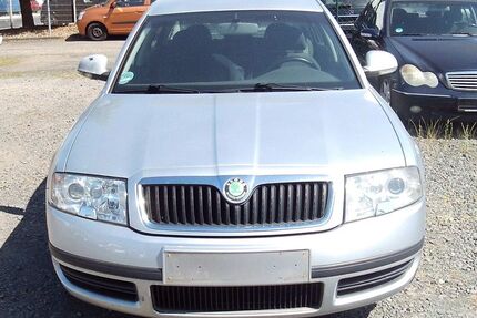 Skoda Superb 261.000 km 950 &euro; Erlensee 63526