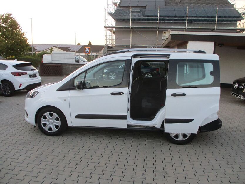 Ford Tourneo Courier 147.110 km 10.599 € Babenhausen 64832