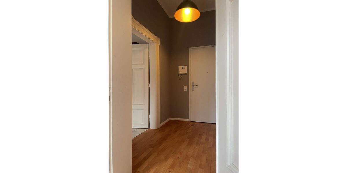 Bestlage Bad Nauheim: 1ZKBB am Kurpark, nach Süden, 40 qm, in Jugendstil-Baudenkmal 1 zimmer