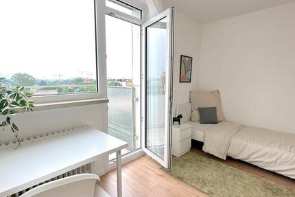 Zimmer frei in 3er-WG mit Balkon – Luthmerstraße 53, Frankfurt am Main 1 zimmer