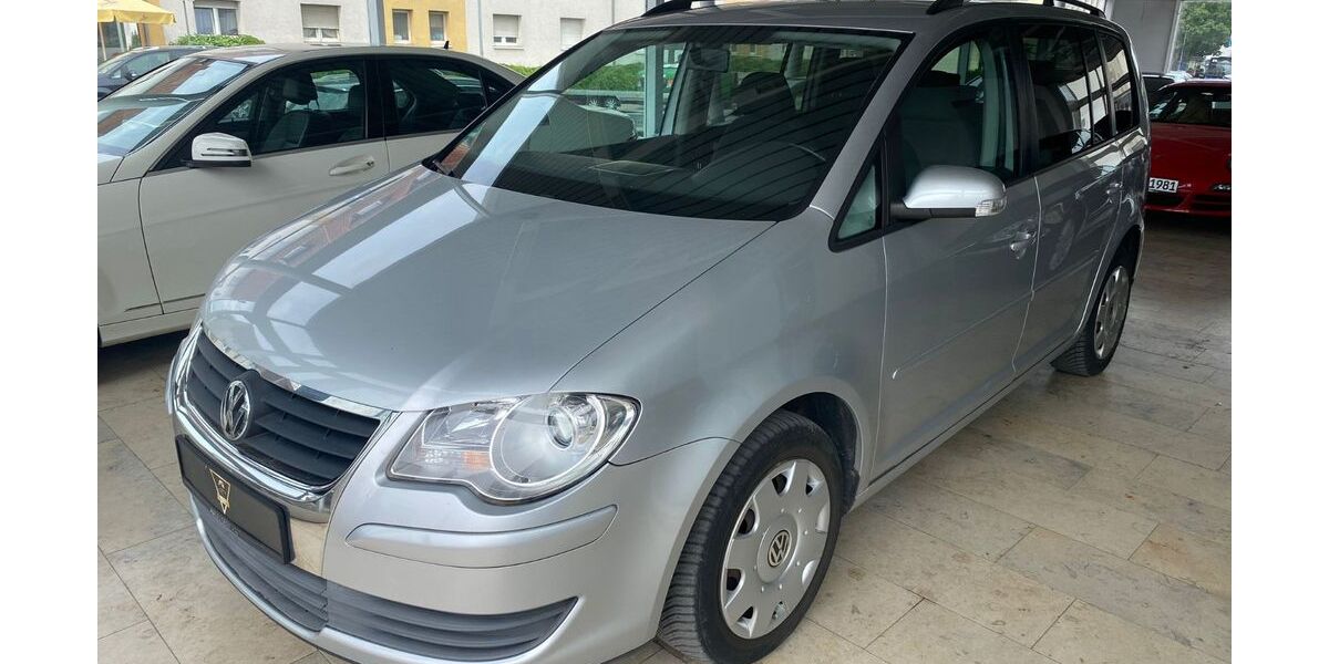 VW Touran 172.000 km 6.999 &euro; Neu-Isenburg 63263