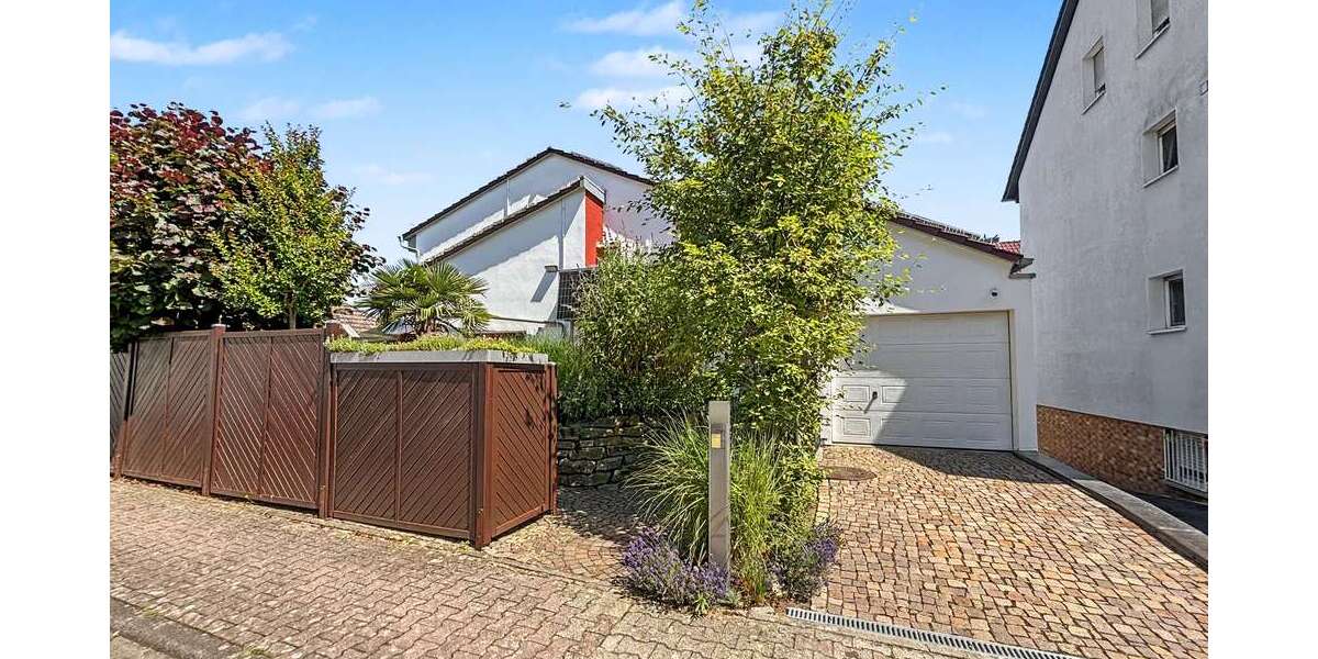 Einfamilienhaus Frankfurt Bonames - 5 Zimmer, 215 m&sup2;, 1.925.000&euro; | Angebot:26998651