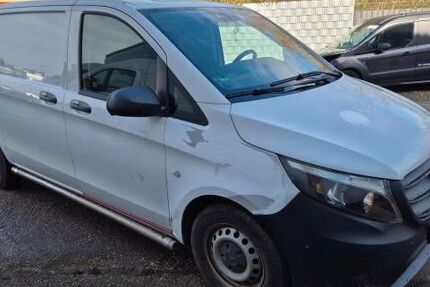 Mercedes-Benz Vito 147.000 km 11.990 &euro; Frankfurt am Main 65933