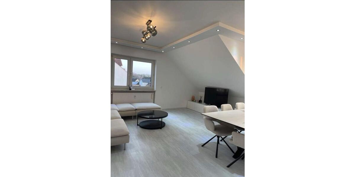 Dachgeschoßwohnung Schöneck - 3 Zimmer, 78 m&sup2;, 285.000&euro; | Angebot:26932691
