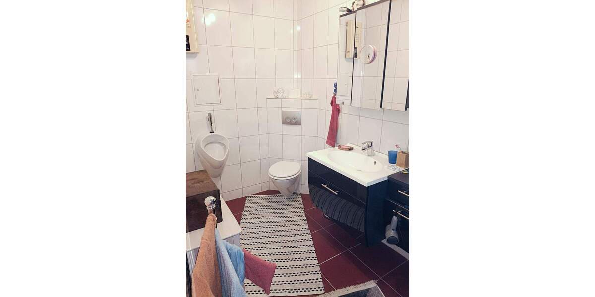 Teimöblierte 1 Zimmer Wohnung mit Single-EBK modernem Duschbad in ruhiger Lage, an Mieter mittleren Alters zu vergeben... 1 zimmer