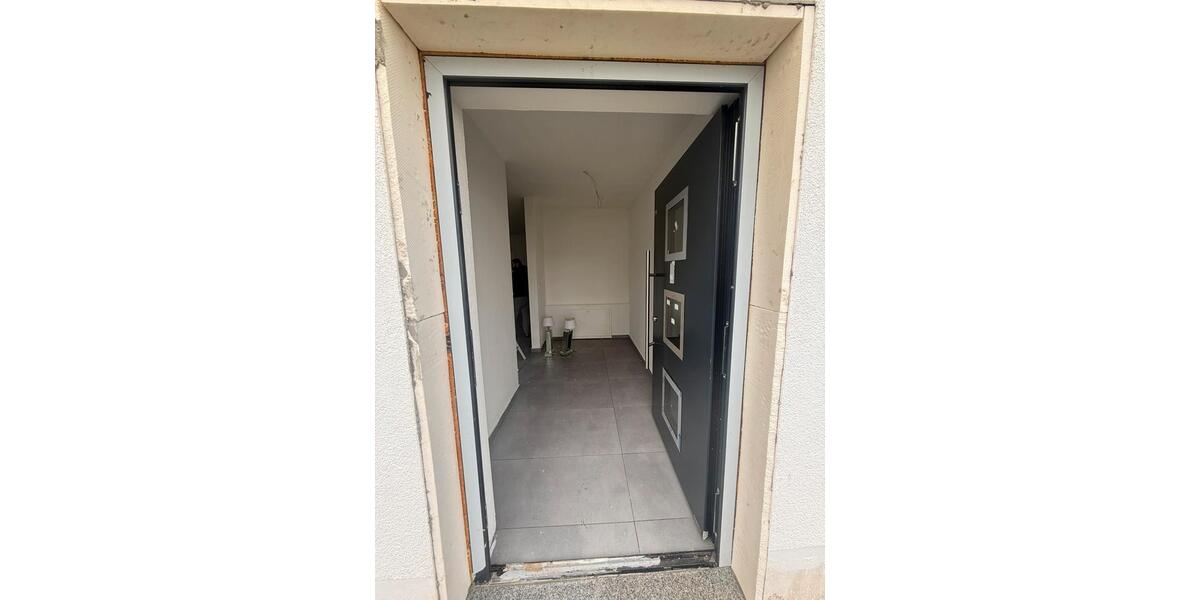 Erdgeschoßwohnung Nidderau - 2.5 Zimmer, 80 m&sup2;, 1.250&euro; | Angebot:25650714