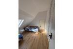 Dachgeschoßwohnung Oberursel (Taunus) - 4 Zimmer, 100 m&sup2;, 1.200&euro; | Angebot:25295601