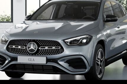 Mercedes-Benz GLA 200 11.099 km 40.490 &euro; Darmstadt 64295