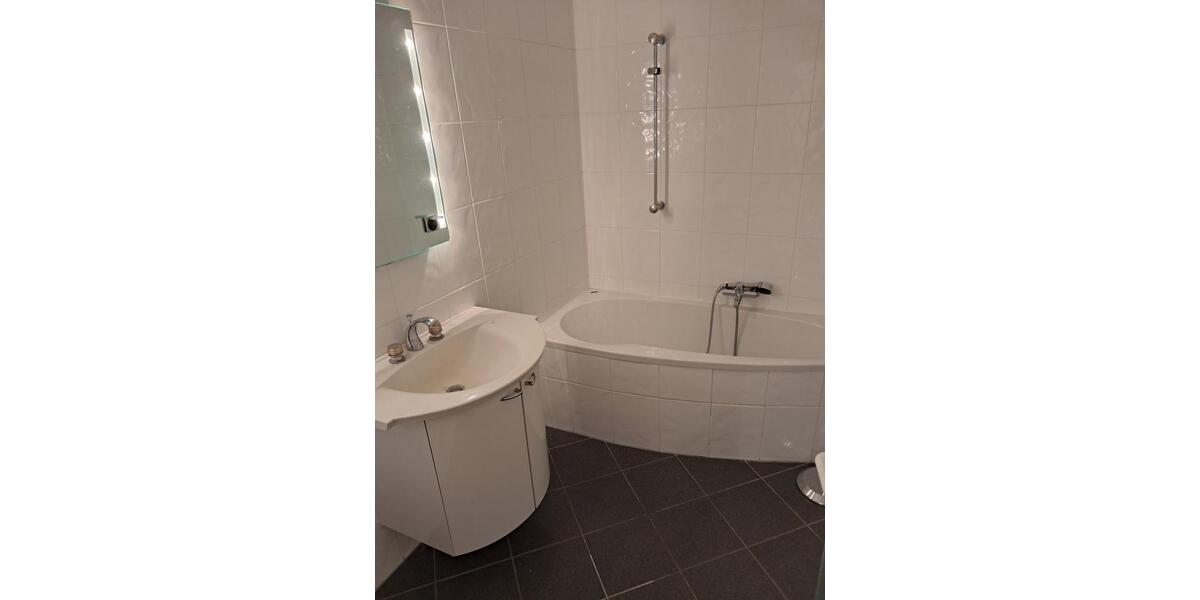 Etagenwohnung Schwalbach am Taunus - 3 Zimmer, 82 m&sup2;, 285.000&euro; | Angebot:25306281