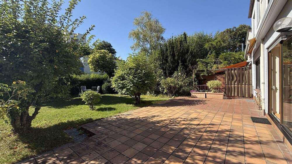 Reihenendhaus Frankfurt am Main Niederursel - 3 Zimmer, 104 m&sup2;, 690.000&euro; | Angebot:23708569