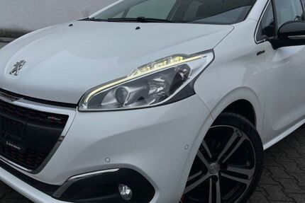 Peugeot 208 64.500 km 11.490 &euro; Rüsselsheim 65428