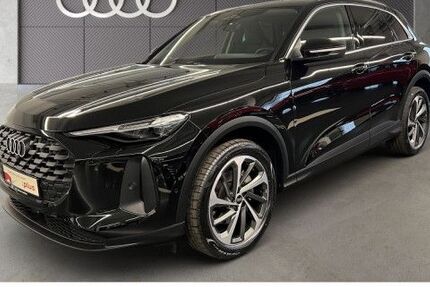 Audi Q5 12.123 km 45.130 &euro; Frankfurt am Main 60314