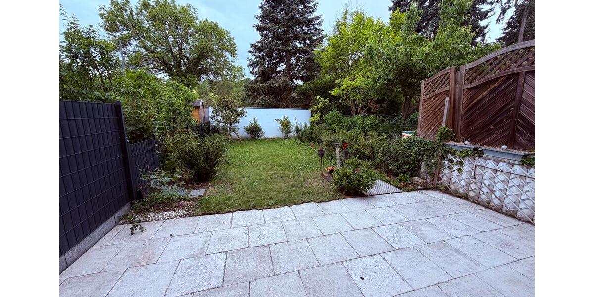 Reihenhaus Frankfurt am Main Oberrad - 6 Zimmer, 155 m&sup2;, 2.500&euro; | Angebot:26594364