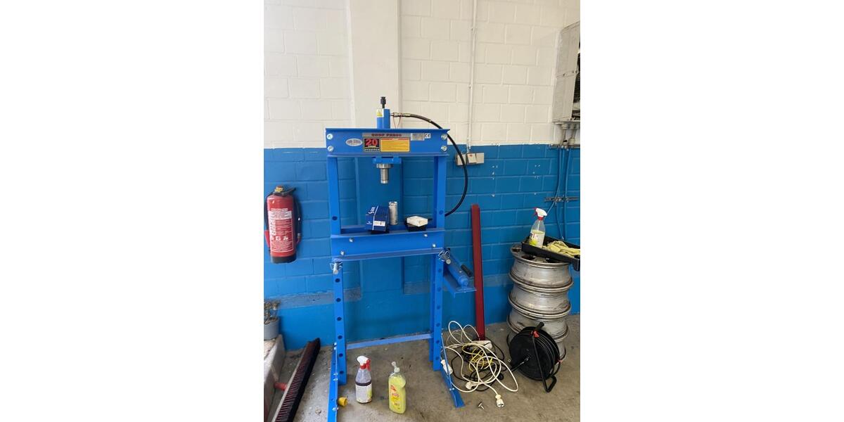 Gewerbeobjekt Hanau Großauheim - 2.500&euro; | Angebot:25220970