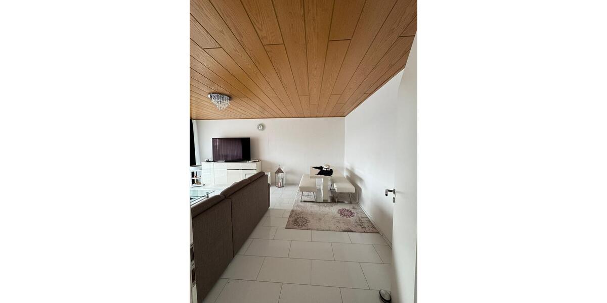 Etagenwohnung Dietzenbach - 4 Zimmer, 82 m&sup2;, 285.000&euro; | Angebot:24090085