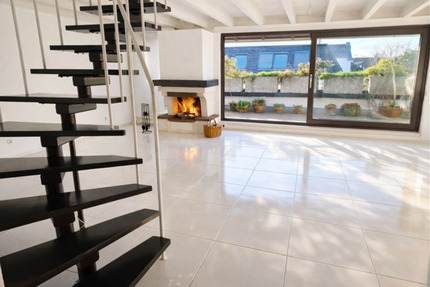 Helle 3-Zimmer Maisonette-Wohnung mit Dachterrasse und Kamin 3 zimmer