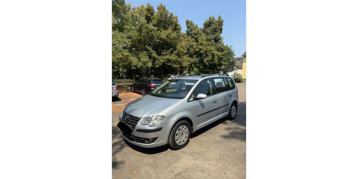 VW Touran 330.000 km 1.999 &euro; Friedberg (Hessen) 61169