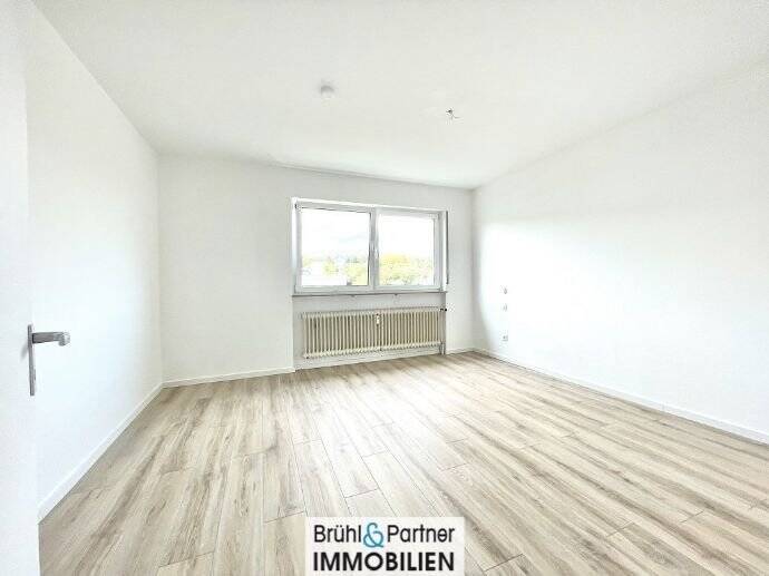 Etagenwohnung Rosbach Ober-Rosbach - 3 Zimmer, 85 m&sup2;, 379.000&euro; | Angebot:24115409
