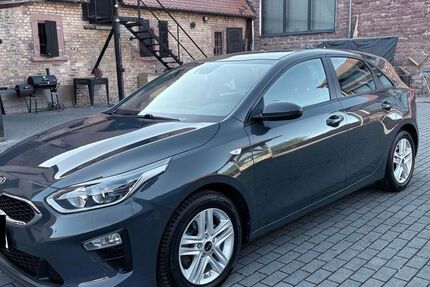 Kia ceed / Ceed 122.900 km 9.000 &euro; Maintal 63477