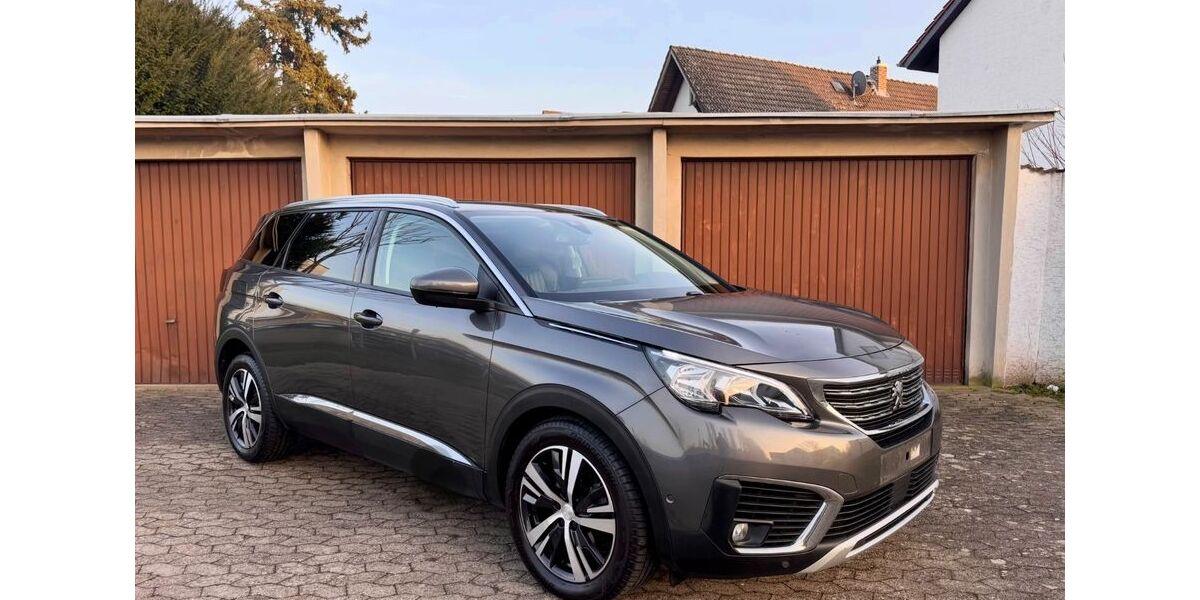 Peugeot 5008 140.000 km 15.999 &euro; Rüsselsheim 65428