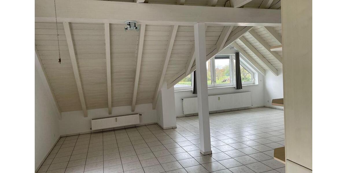 Dachgeschoßwohnung Karlstein am Main - 3.5 Zimmer, 115 m&sup2;, 1.090&euro; | Angebot:26406765