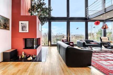 Haus zum Kaufen in Usingen 789.000 € 334 m² 7.5 zimmer