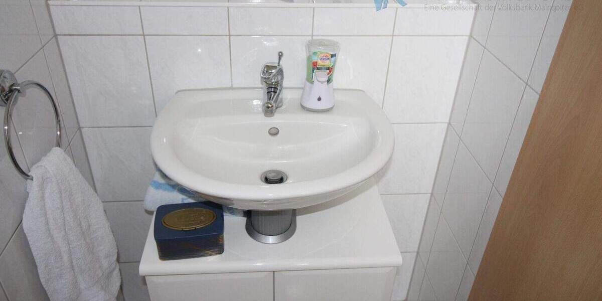 Reihenmittelhaus Bischofsheim - 6 Zimmer, 156 m&sup2;, 580.000&euro; | Angebot:25670403