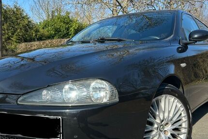Alfa Romeo 147 199.600 km 1.800 &euro; Offenbach 63075