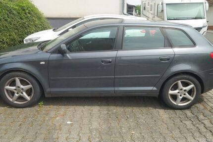 Audi A3 285.000 km 1.650 &euro; Frankfurt am Main 65929