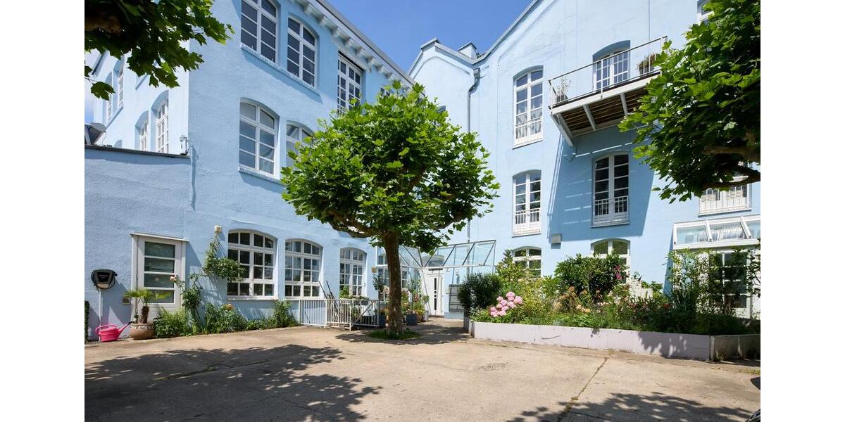 Loft-Wohnung, 192 m², 4 großzügige Zimmer, 120 qm Dachgarten 4 zimmer