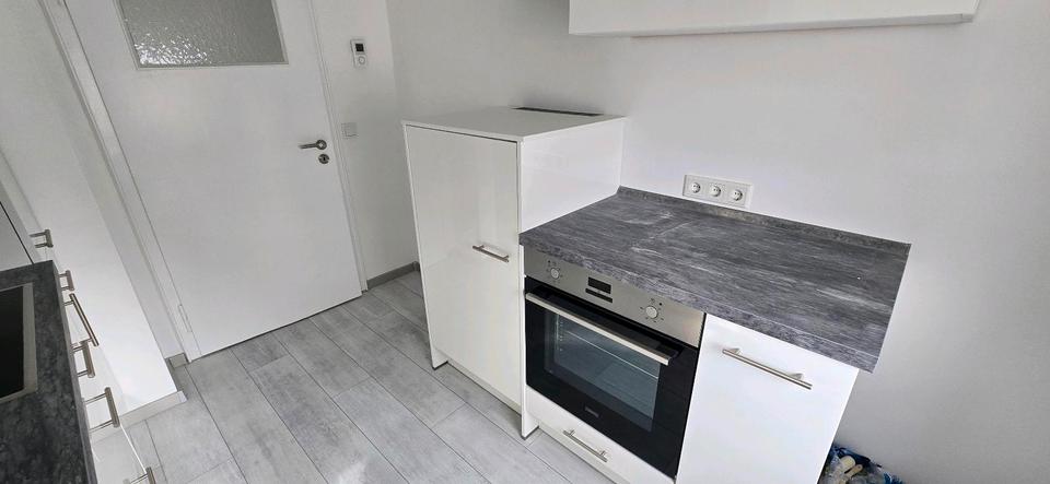 Dachgeschoßwohnung Hanau Lamboy - 2.5 Zimmer, 45 m&sup2;, 750&euro; | Angebot:25636427