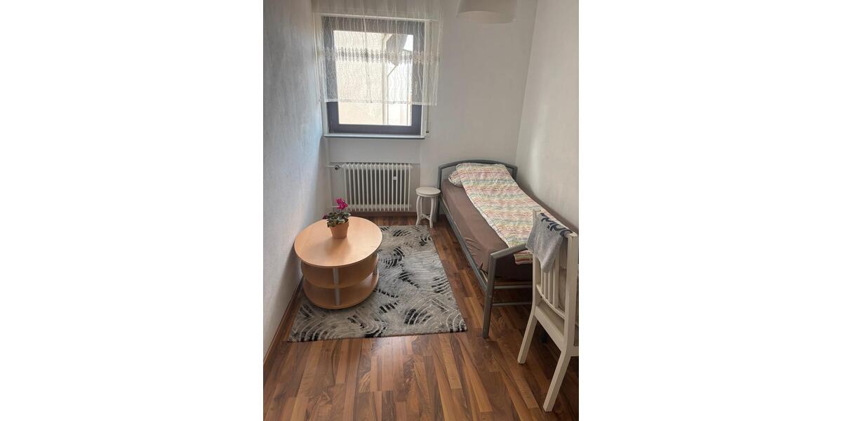 Etagenwohnung Kelsterbach - 3 Zimmer, 67 m&sup2;, 1.100&euro; | Angebot:26396311