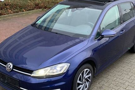 VW Golf 144.000 km 15.990 &euro; Frankfurt am Main 60389
