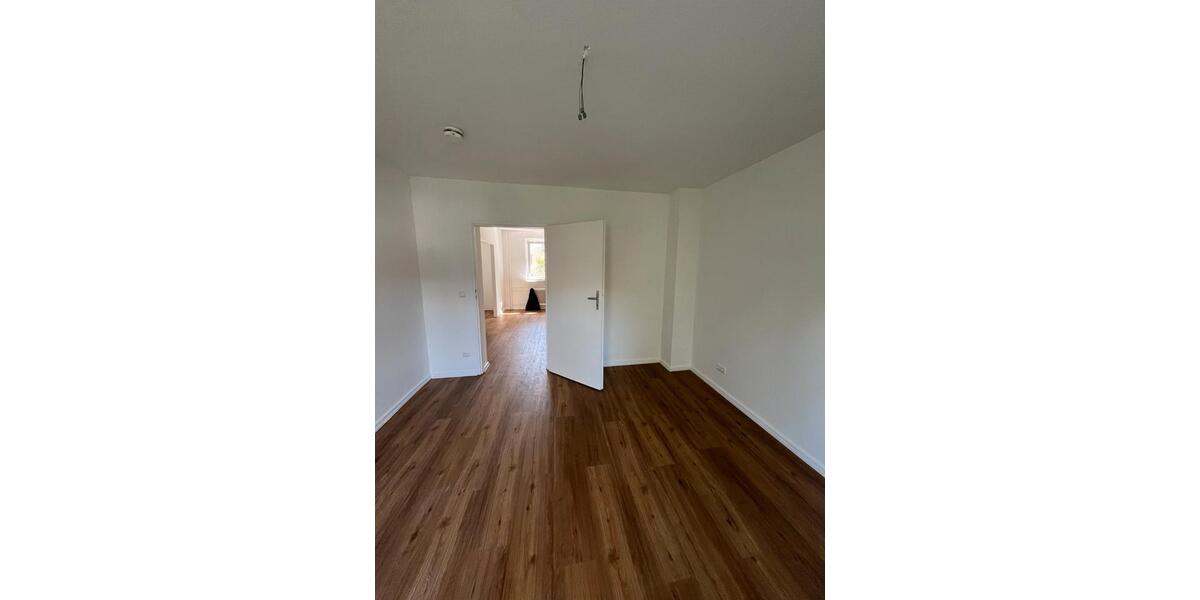 Etagenwohnung Frankfurt am Main - 2 Zimmer, 45 m&sup2;, 644&euro; | Angebot:26235590