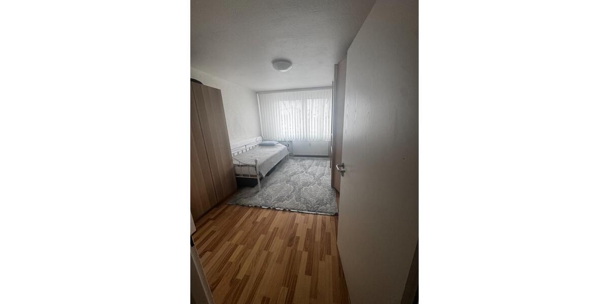 Etagenwohnung Hanau Großauheim - 3 Zimmer, 76 m&sup2;, 250.000&euro; | Angebot:24651920