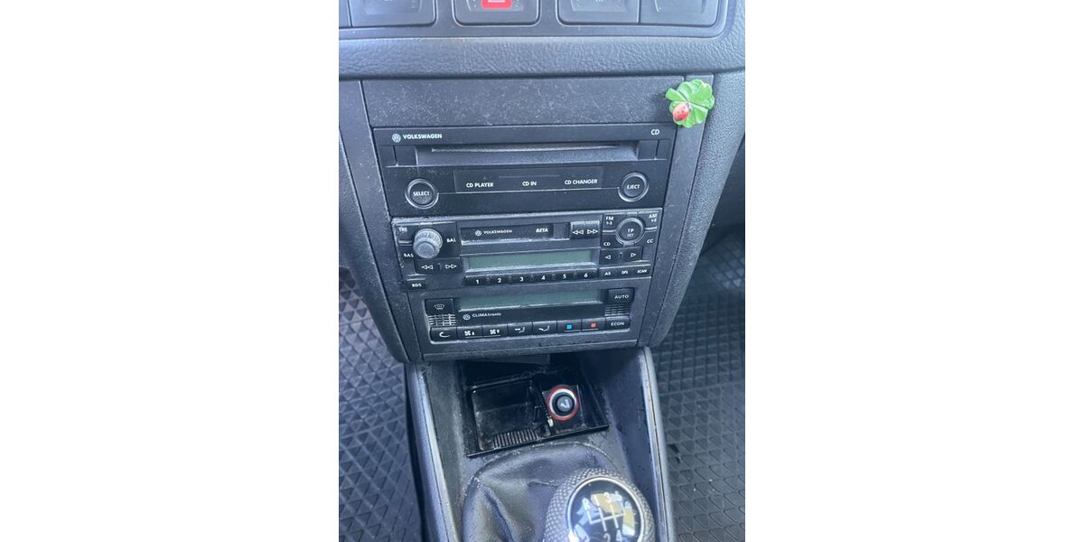 VW Golf 108.000 km 3.500 &euro; Hammersbach 63546