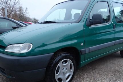 Peugeot Partner 189.000 km 2.850 &euro; Rodgau / Nieder-Roden 63110
