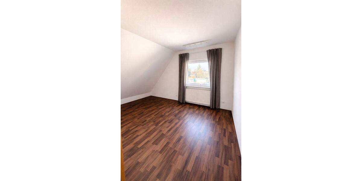 Doppelhaushälfte Frankfurt am Main Griesheim - 5 Zimmer, 160 m&sup2;, 900.000&euro; | Angebot:25654298