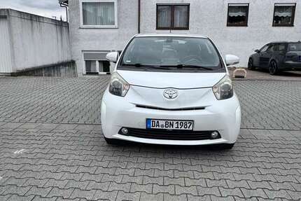 Toyota iQ 133.000 km 3.699 &euro; weiterstadt 64331
