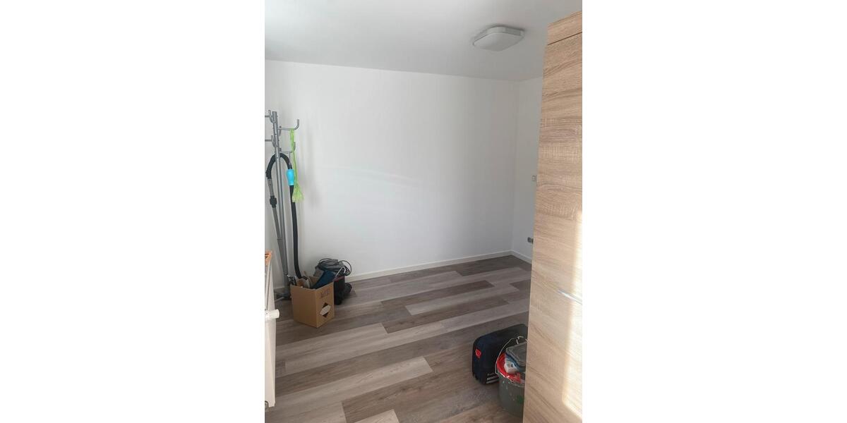 Etagenwohnung Obertshausen - 3 Zimmer, 75 m&sup2;, 1.150&euro; | Angebot:26398977