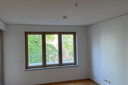 Wohnung Frankfurt am Main Innenstadt 1 - 3 Zimmer, 102 m&sup2;, 1.810&euro; | Angebot:26296790