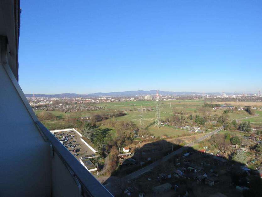 Wohnung zum Mieten in Hattersheim 560 € 38.42 m²