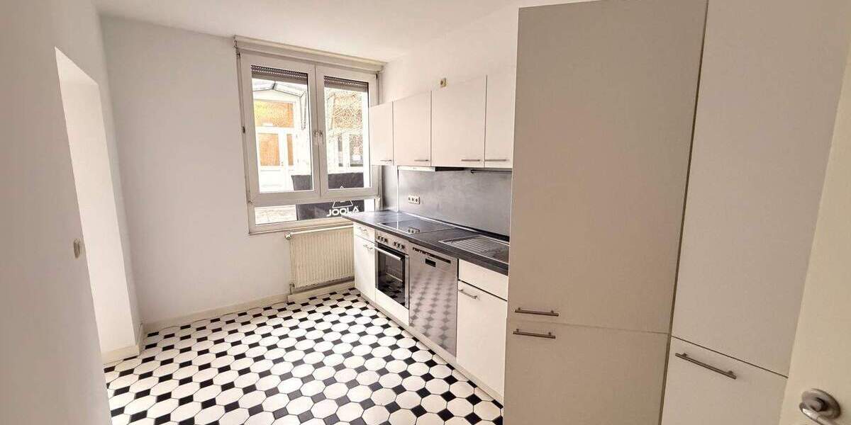 Etagenwohnung Frankfurt am Main Nordend-West - 3 Zimmer, 80 m&sup2;, 1.480&euro; | Angebot:25690966