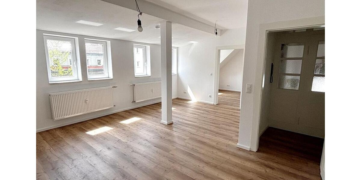 Dachgeschoßwohnung Darmstadt Darmstadt-Ost - 3 Zimmer, 70 m&sup2;, 1.200&euro; | Angebot:26669714