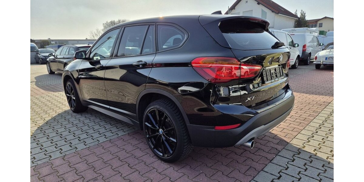 BMW X1 sDrive 18 i Advantage LED-Scheinwerfer, Navigat 57.929 km 17.690 &euro; Rodgau 63110
